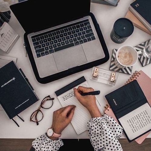 Digital Pooja Rajput who is a certified based digital marketer in Kandivali, Mumbai.